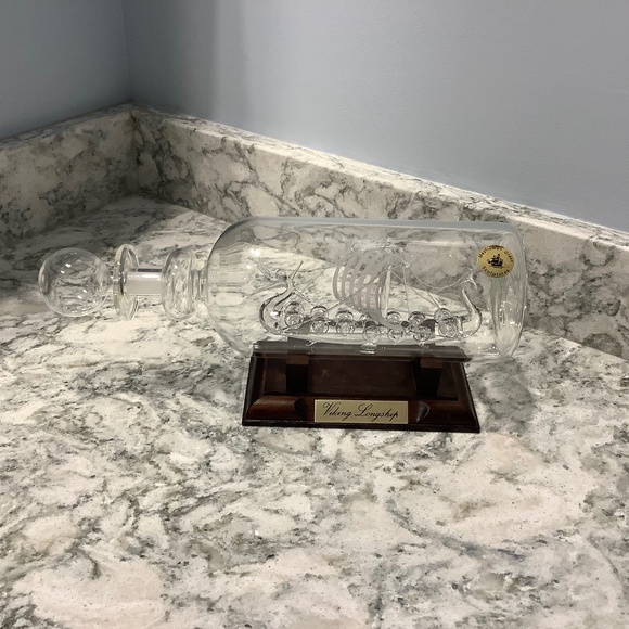 Hand Blown Mayflower Glass Collection Ship in a Bottle Viking Longship - Picture 1 of 7